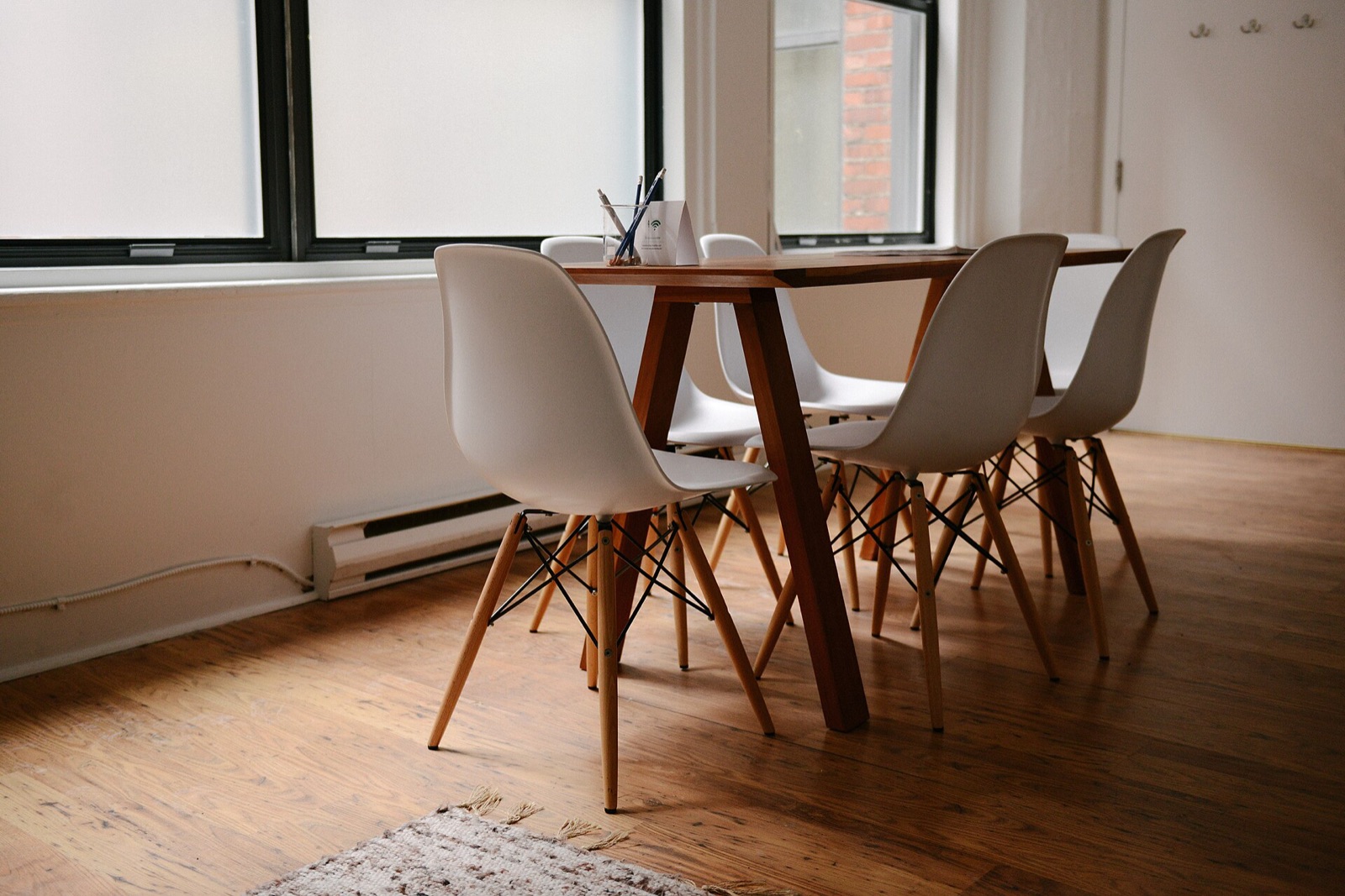 AEO for office search: answering occupier questions directly